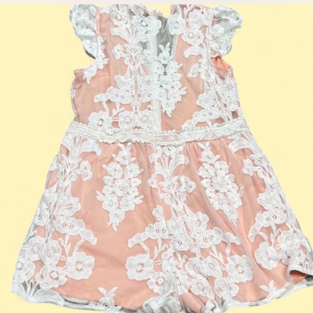 Main Strip Pink and White Sleeveless Sundress